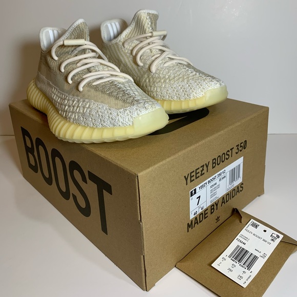Yeezy 350 v2 Natural - Picture 3 of 4